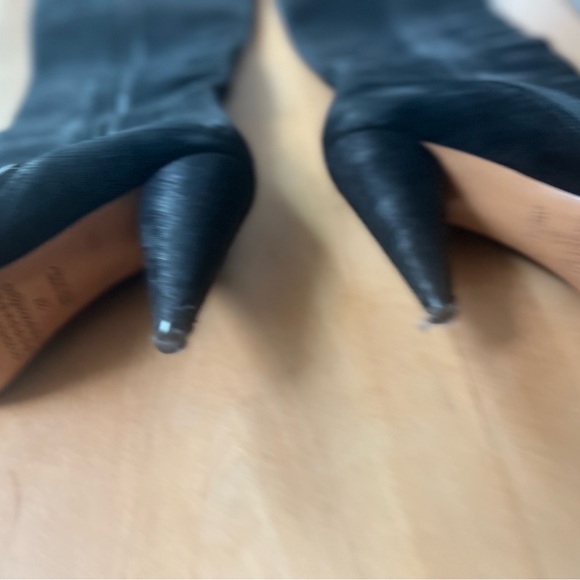 Maison Margiela Knee High Textured Black Boot - Picture 8 of 10